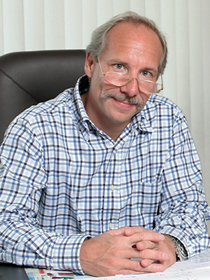 Dr. Stephan Feldhaus Facharzt für Allgemeinmedizin2. Sprecher der Liste